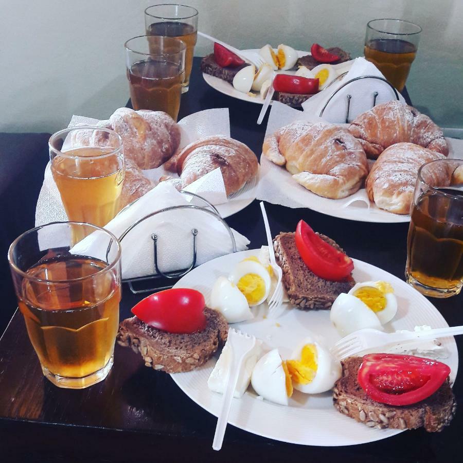 Vila 57 Hotel Tiranë Eksteriør bilde